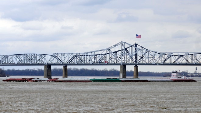 The Coast Guard says operations continue to remove oil from a leaking barge on the Mississippi River.